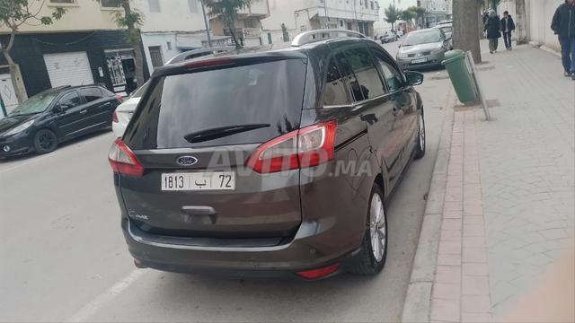 Ford C Max Diesel Manuelle 7 places 2016 à Tétouan - 2