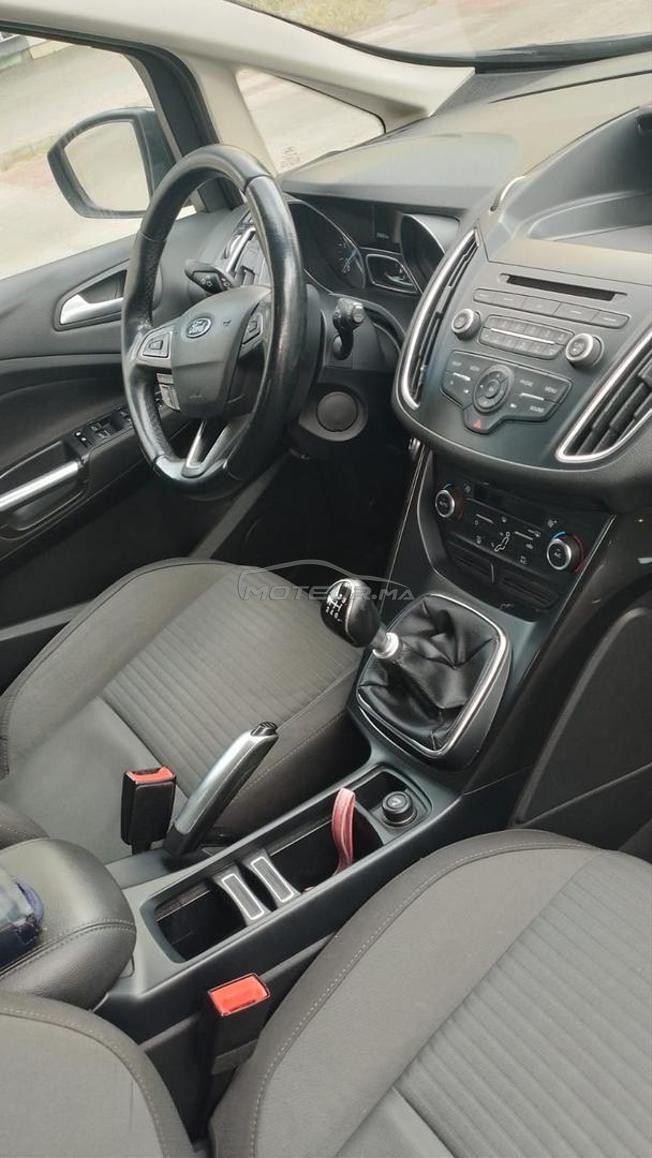 Ford C Max Diesel Manuelle 7 place 2016 à Tétouan