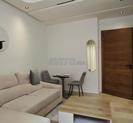 STUDIO MEUBLÉ À LOUER – MAARIF EXTENSION