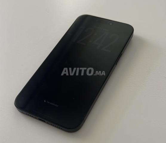 iPhone 15 Pro Max 512Go Batterie 98% eSIM - 2
