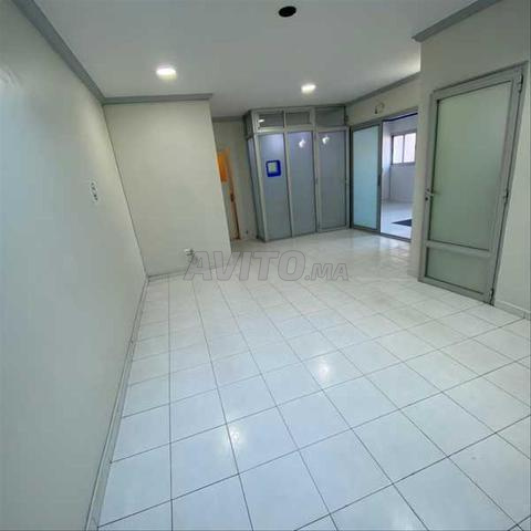 25329-بيع مكتب بالدار البيضاء درب السلطان بمساحة 72 - 2