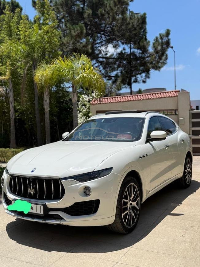 MASERATI LEVANTE 2016