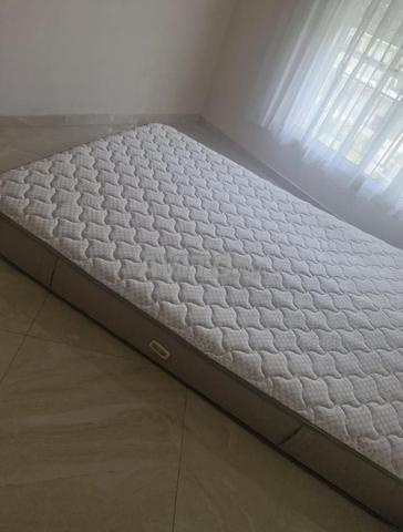 Matelas Cashmere 140x190/200 – très Bon état - 2