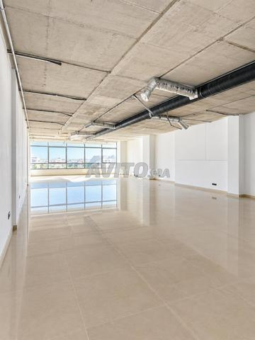 Bureau de 275 m² à Tanger