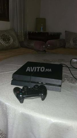 🎮 PS4 500 Go à vendre Très bon état 1600 DH