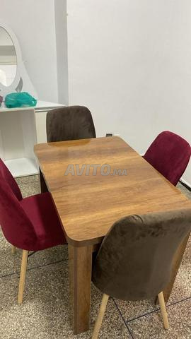 Salon Mongi de la couleur et du nombre de chaises que vous voulez - 2