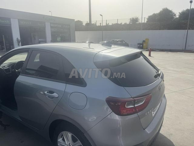 Kia Ceed Diesel Automatique 2021 à Casablanca - 2