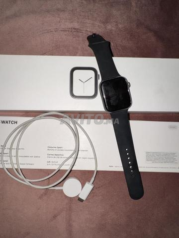 Apple watch series 4 bon état 69 batterie origine - 2