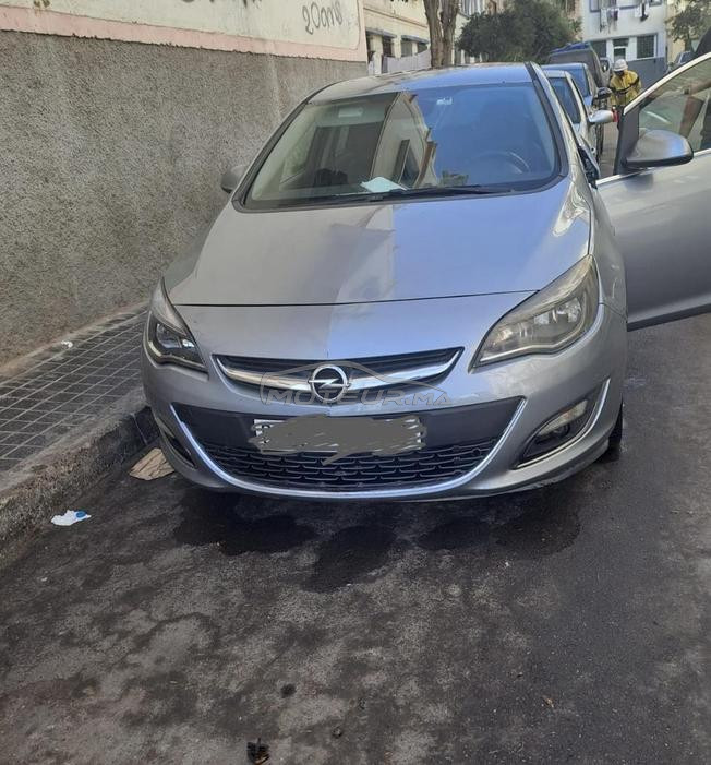 opel astra en très bon état à vendre