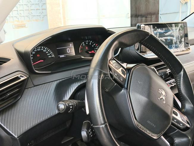 Peugeot 208 Diesel Automatique 2022 à Salé