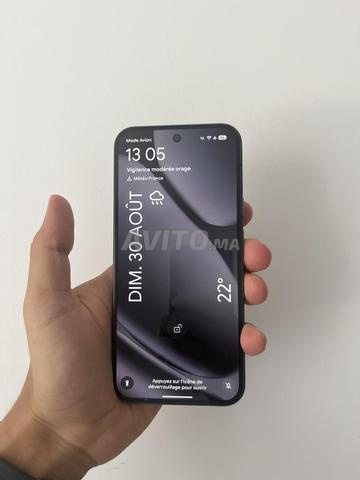 Google Pixel 10 Pro XL - 2