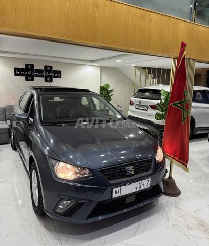 Seat Ibiza Diesel Manuelle 2021 à Rabat - 2
