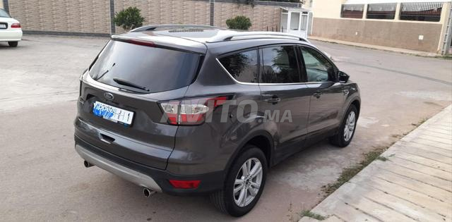 Ford Kuga. 1ère main. 2019. 6 cv - 2