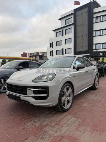 Porsche cayenne  - 2