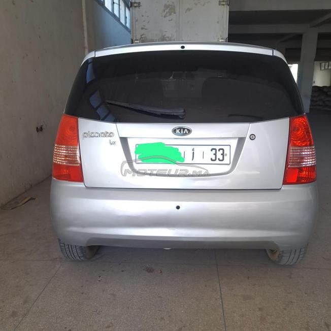 voiture kia picanto essance 