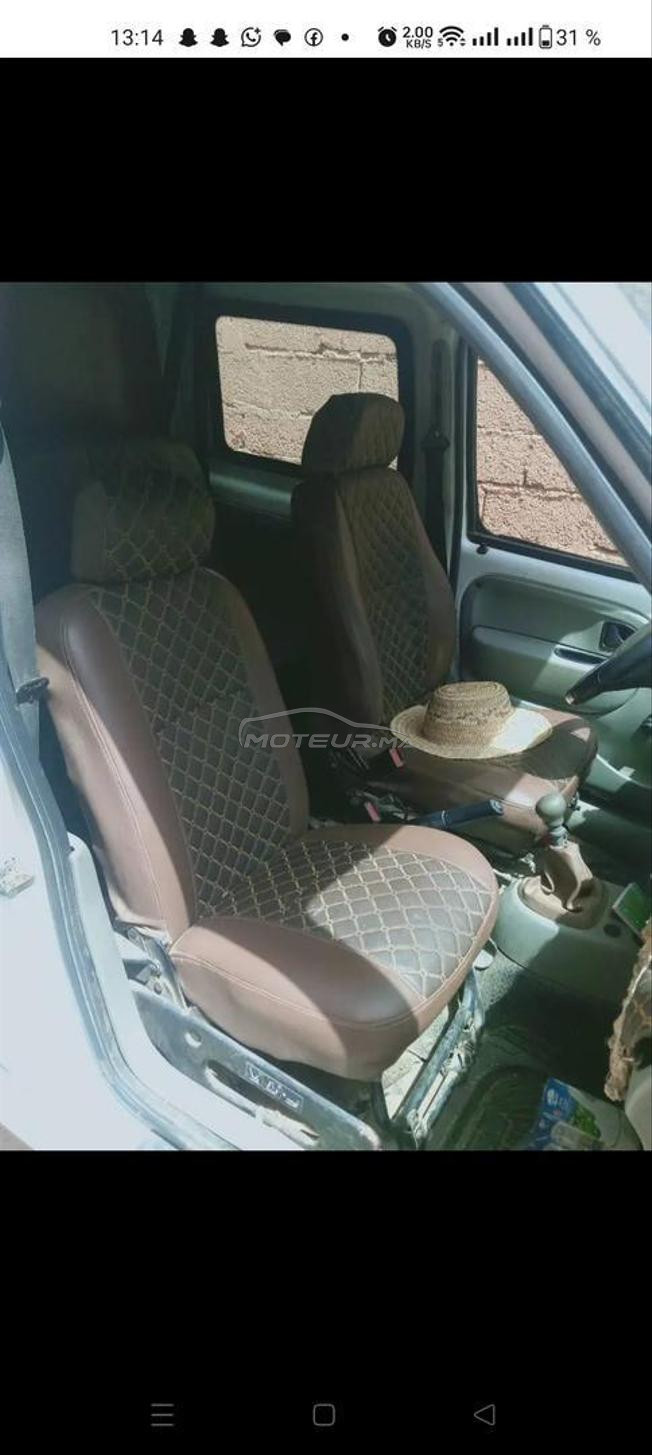 Renault congo avec machine cafe mobile