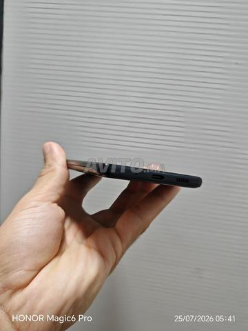 Samsung Galaxy S20 plus - 2