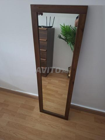 Grand miroir vertical avec cadre en bois élégant - bon état - 2