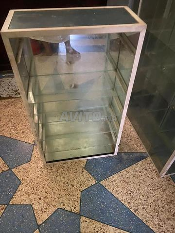 فترينة زجاج 8 طبقات