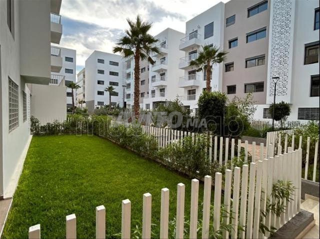 Appartement à louer 86m² à Victoria Bouskoura - 2