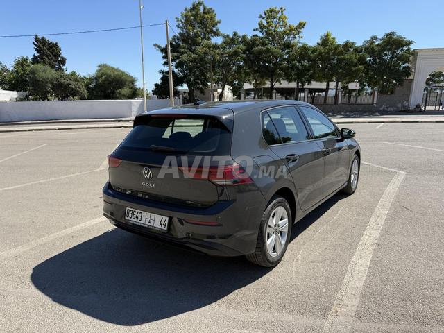 جولف 8 2.0 TDI 115 Life | مستوردة من ألمانيا