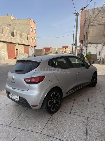 كليو 4 موديل 2021 يدوي