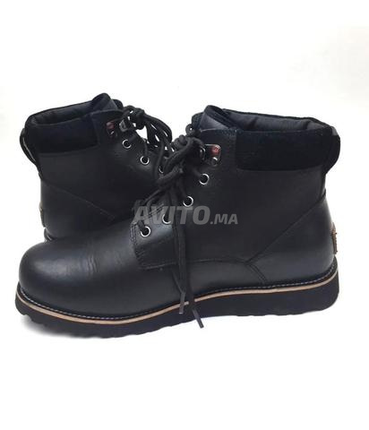 UGG Seton TL جلد أصلي مقاس 46 - 2