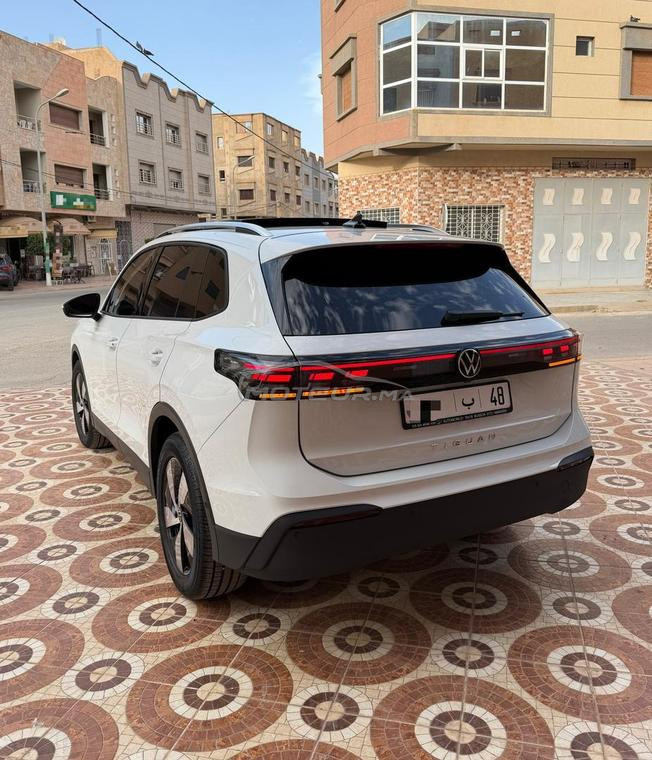 Volkswagen Tiguan 2.0L 2025