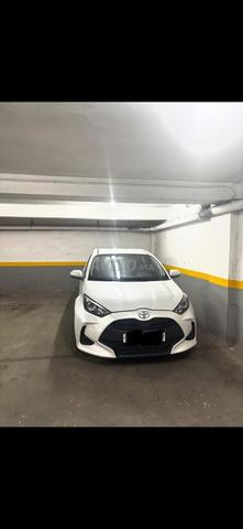Toyota Yaris 2022 comme neuve (Carte grise) - 2