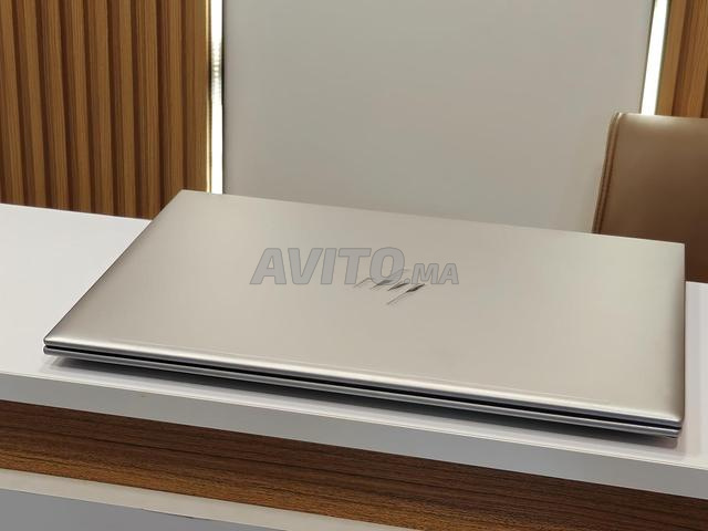 HP ZBOOK FIRE FLY G10 i7 13ÈME GÉn 16 CPUs/16GB/1TB - 2