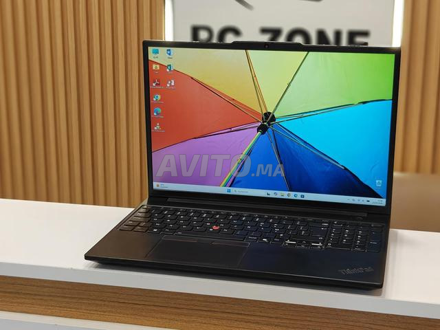 LENOVO P16S ULTRA 7 22 CPUS/SSD/32GB/RTX 500