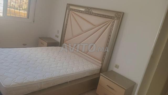 Grande chambre à coucher très bon état