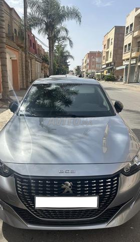 Peugeot 208 Automatique Diesel - 2