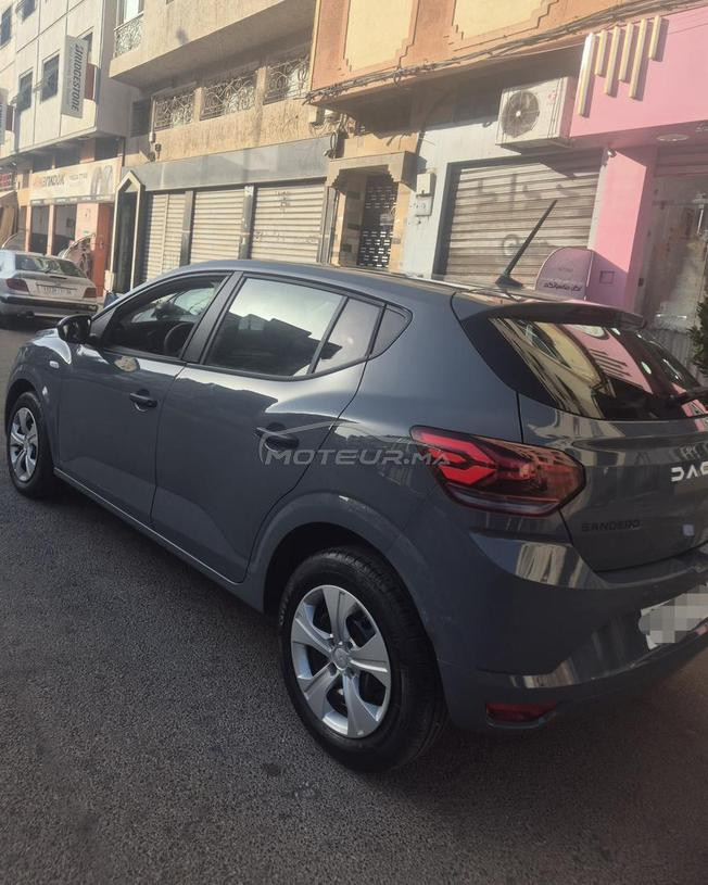 sandero dacia essentiel