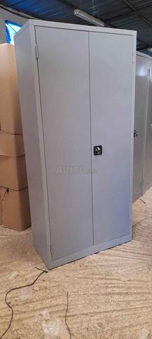 Casiers métalliques multi compartiments خزانات متعددة الخانات MOBILIER - 2