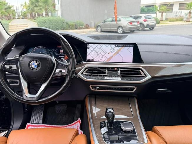سيارة للبيع BMW 