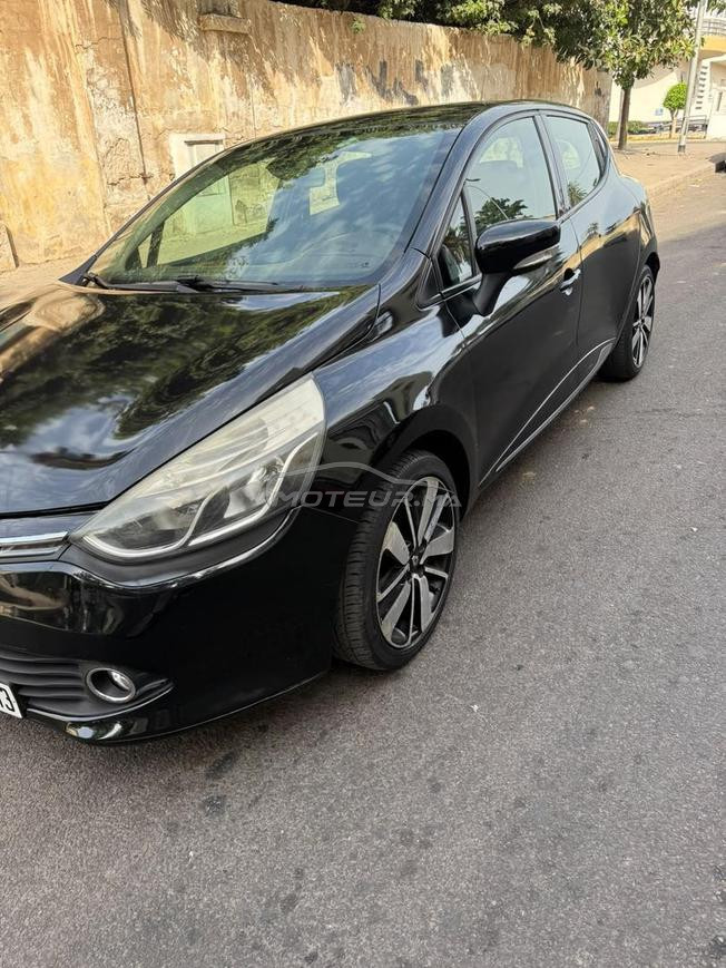 Je mets Clio 4 limited full option 