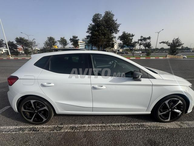 Seat Ibiza Essence Automatique 2025 à Rabat - 2