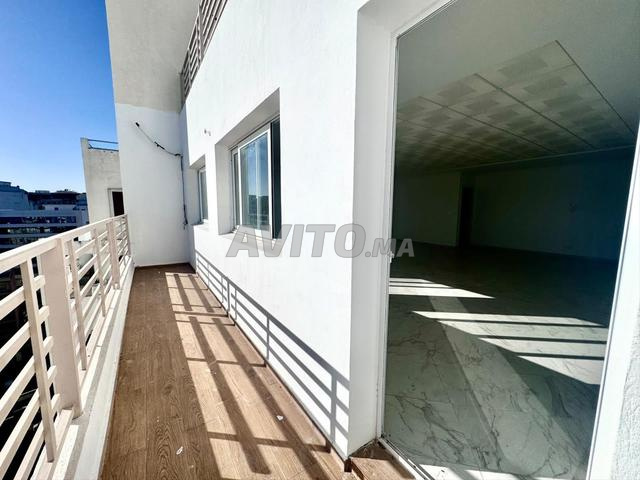 Bureau 76 m² à louer – Quartier Administratif - 2