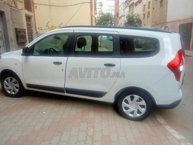 Dacia Lodgy Diesel Manuelle 2020 à Casablanca - 2