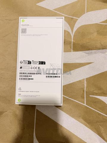 iPhone 18 Pro Max couleur Glacier - 2