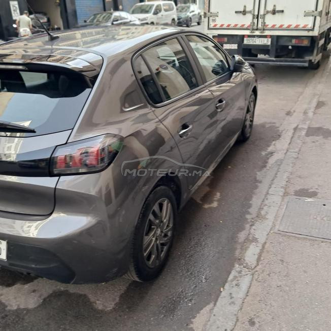 Peugeot 208 Diesel Automatique 2022 à Casablanca