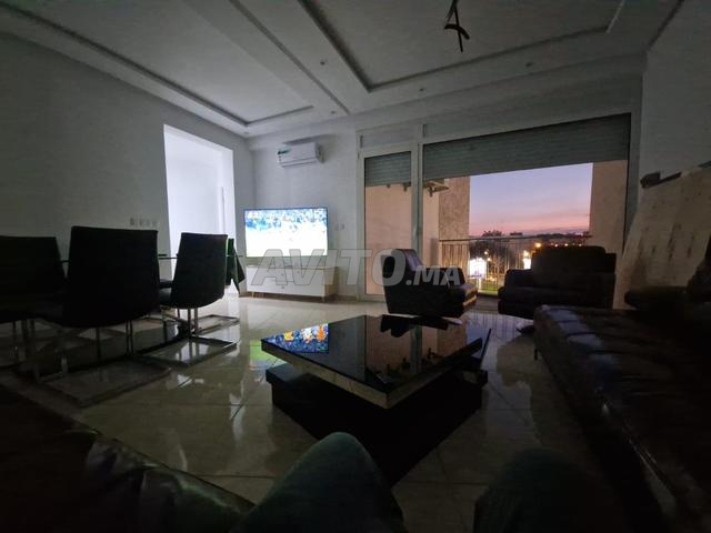 Appartement à louer 114 m² à Rabat - 2