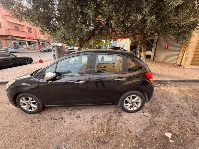 C3 2012 essence trés bon état