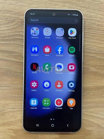 Samsung S23 FE - 2