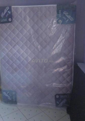 Matelas Richbond 140x190 Neuf sous plastique 1600 DH - 2