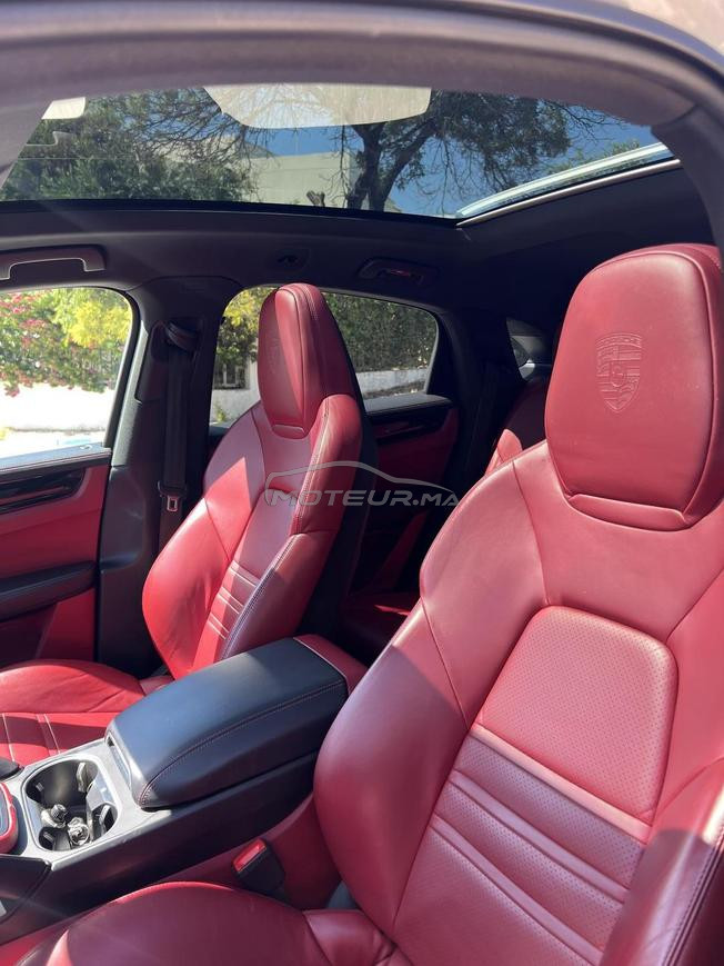 Porsche Cayenne Hybride Automatique 2022 à Tanger