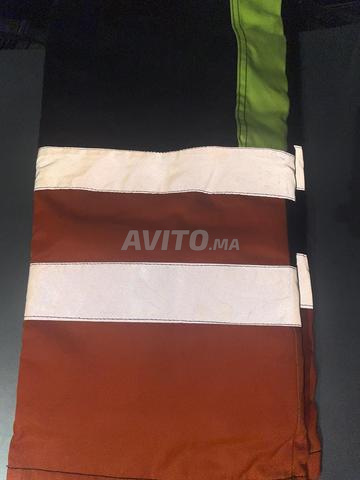 Pantalon de sécurité spécialisé - 2