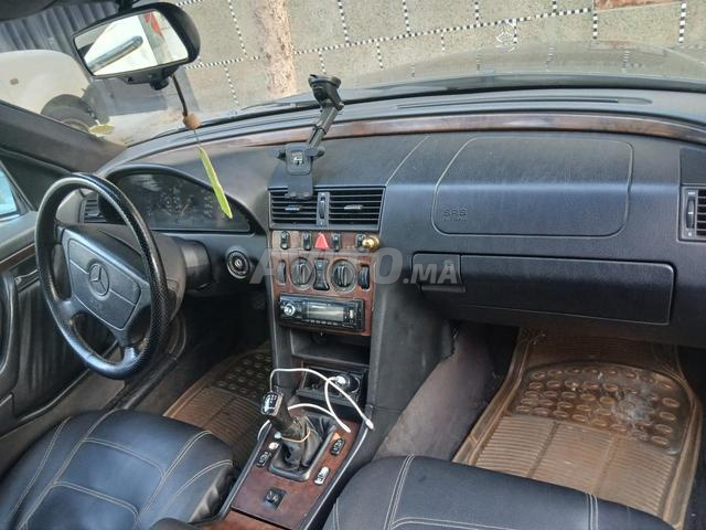 Mercedes modèle 1996 - 2
