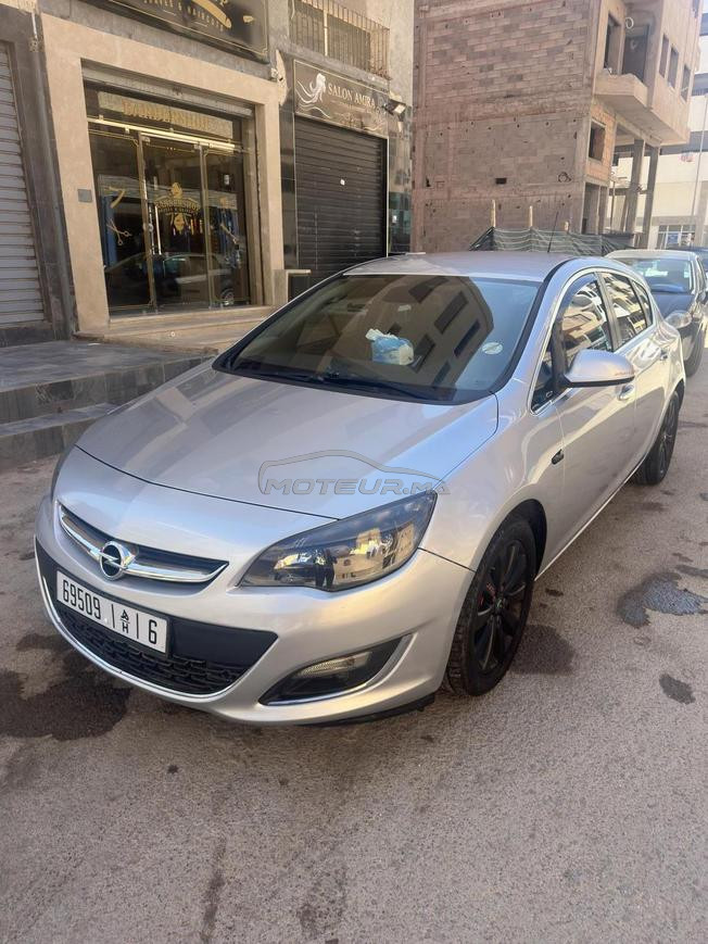 opel astra 2l 2016